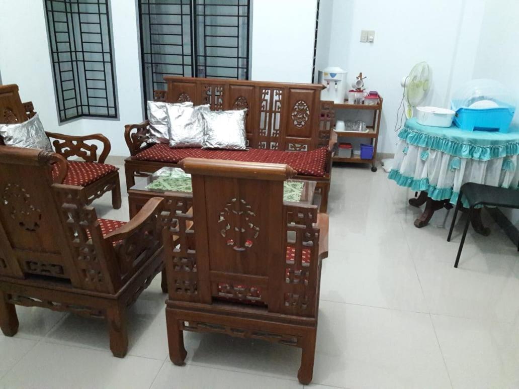 The Royal Residence Lhokseumawe Esterno foto